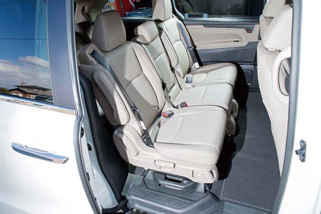 06_2ndSeat