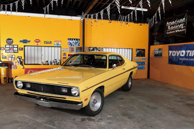 1970y PLYMOUTH DUSTER、1970年 プリマス ダスター