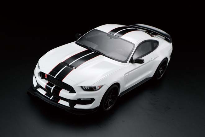 1/18 2015 FORD MUSTANG SHELBY GT350R、GT SPIRIT