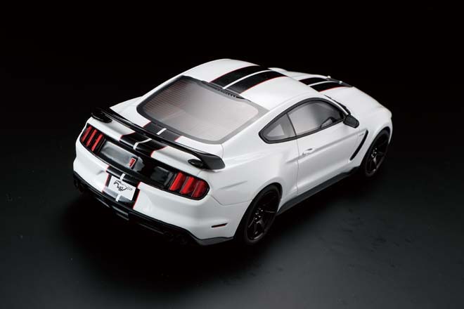 1/18 2015 FORD MUSTANG SHELBY GT350R、GT SPIRIT