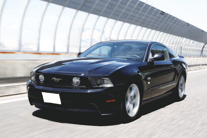 2011 FORD MUSTANG GT Premium、2011 フォードマスタングGTプレミアム