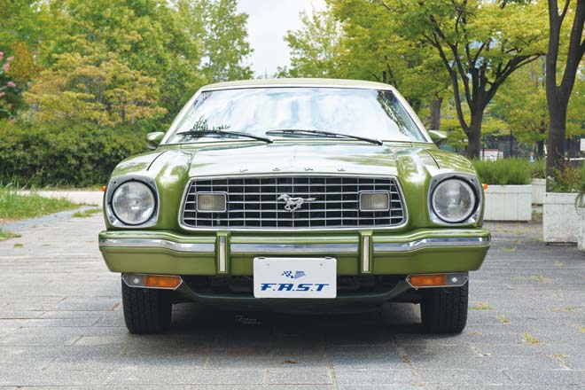 1975y FORD MUSTANG ⅡGHIA、フォードマスタングⅡGHIA