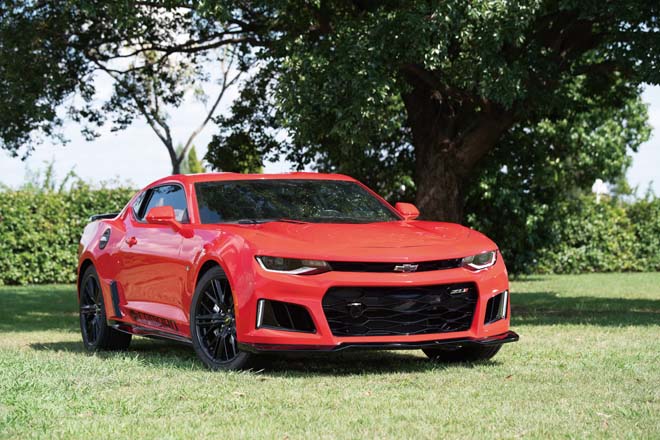 2017y Chevrolet Camaro LT1、2017年 シボレーカマロLT1