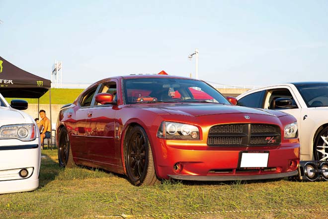 DODGE CHARGER