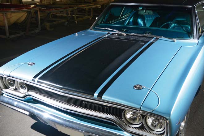 同じフェイスでもキャラクターの異なる2台の魅力 ロードランナー サテライトワゴン