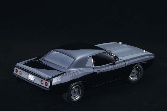 1/18 Highway 61、LETTY’S CUSTOM BARRACUDA