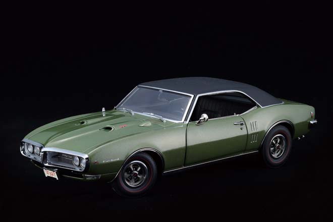 1/18 ExactDetail REPLICAS、1968 Pontiac Firebird 400