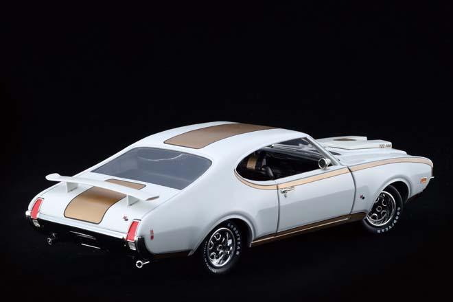 1/18 Ertl Collctibles、1969 Hurst Olds