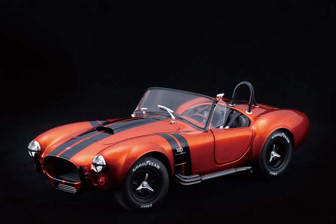 1/18 SOLIDO、1965 AC Cobra 427