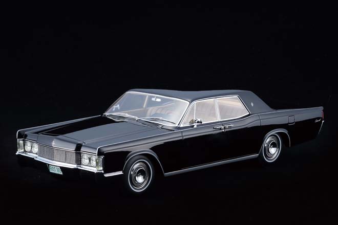 1/18 BoS [Best of Show]、1968 Lincoln Continental
