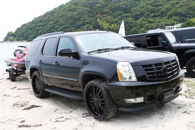 キャデラックエスカレード、Cadillac Escalade with Yamaha FX SHO