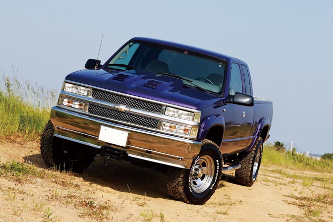 再び人気上昇中の90年代四駆 レアなシボレーk2500を見逃すな