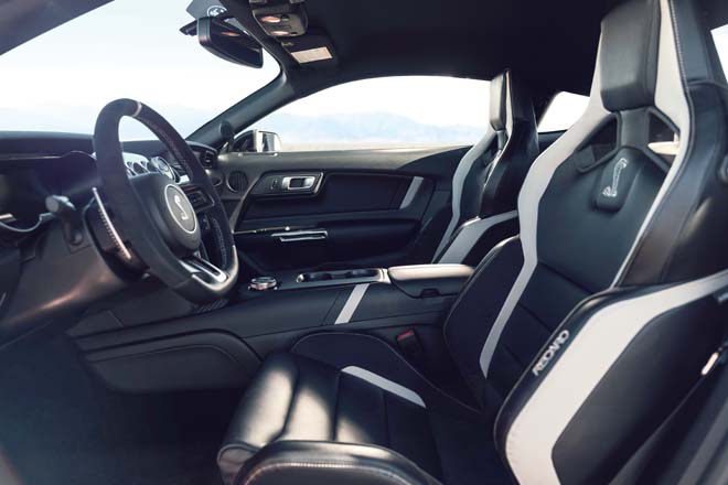 2020 Mustang Shelby GT500 interior