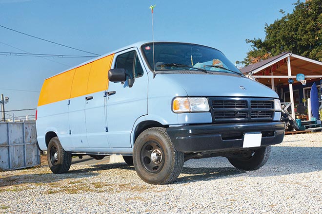 1996y DODGE RAM VAN