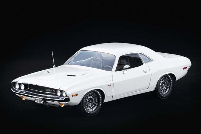 1/18 HIGHWAY 61 1970 DODGE CHALLENGER R/T