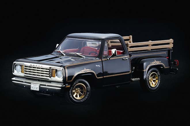 1/18 ERTL Collectibles 1978 DODGE WARLOCK