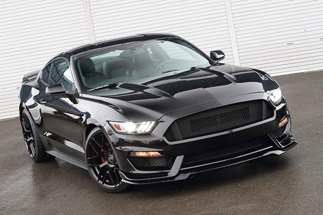 Gt350マスクをベースに各部をブラッシュアップしたマスタングエコブースト Gt350マスクをベースに各部をブラッシュアップしたマスタングエコブースト
