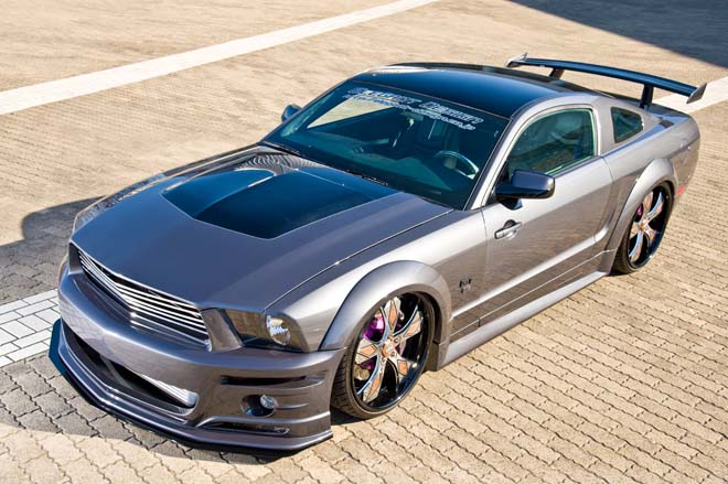 2005 フォード マスタングGT、2005 FORD MUSTANG GT