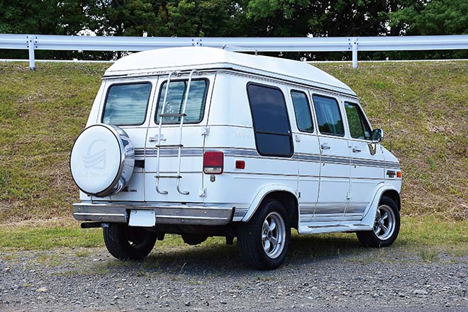 1993 CHEVROLET CHEVY VAN G20 GULF STREAM