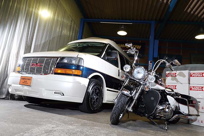 タンドラが入るように設計したガレージは サバナが無事に入るので結果オーライ