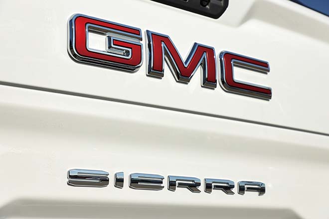 2020 GMC SIERRA