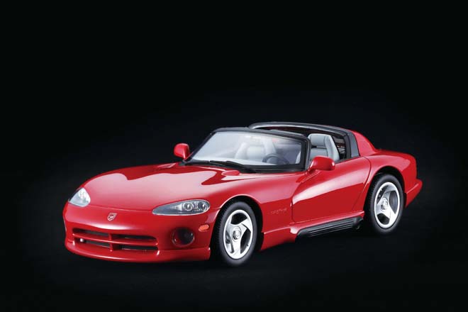 1/18 GT SPIRIT　1992 Dodge Viper RT/10