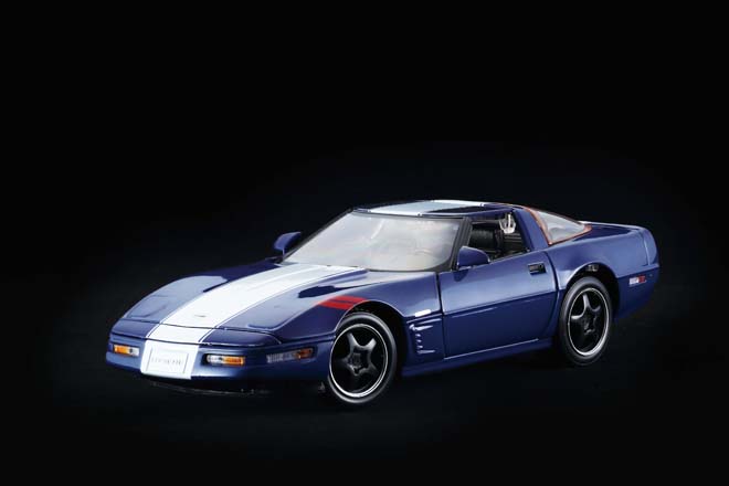 1/18 Maisto　1996 Chevy Corvette Grand Sport