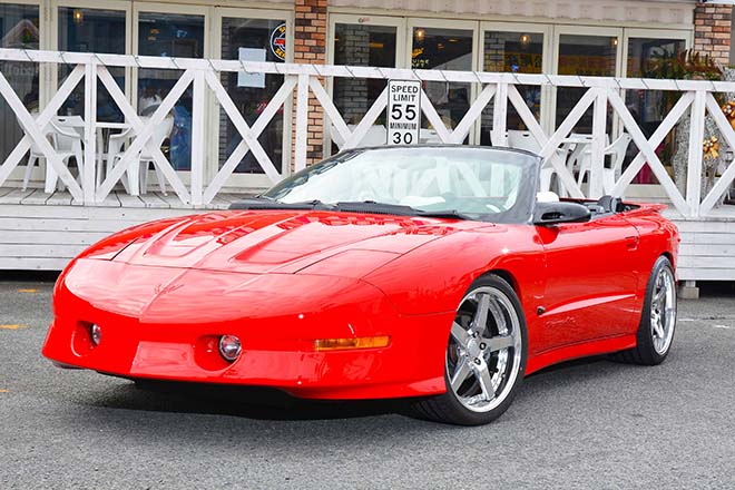 ファイヤーバード トランザム 4th前期モデルでコンバーチブル しかも6mtは希少