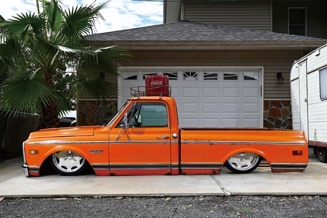 1968 CHEVROLET C10 × SLAMMED