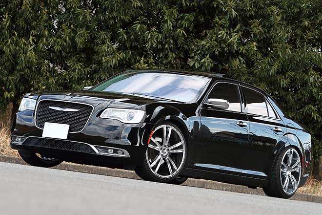 2016 CHRYSLER 300C