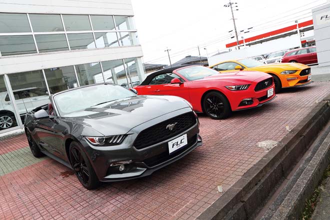 幻と言われた右ハンドルマスタングの新車を販売中 幻と言われた右ハンドルマスタングの新車を販売中