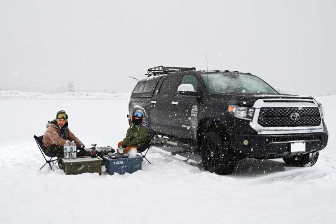 2018 TOYOTA TUNDRA