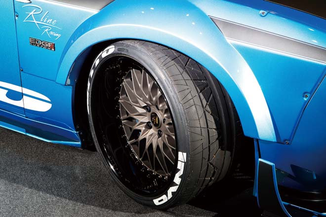 NITTO INVO × EDGE CUSTOMS CHALLENGER R-LINE