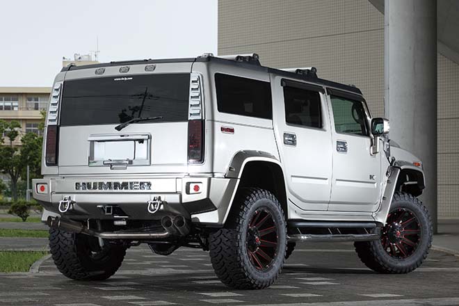 2004 HUMMER H2