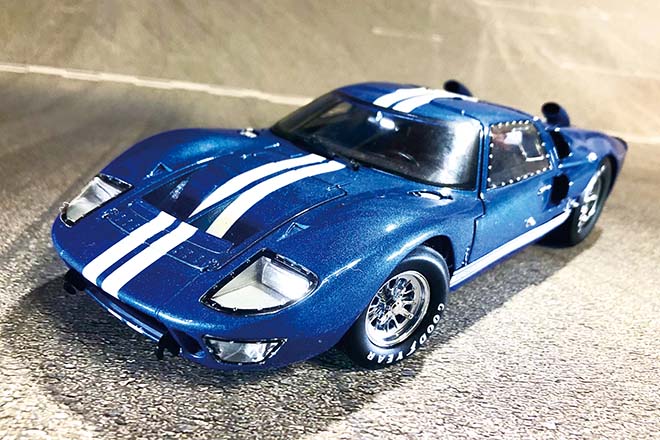 1/18 SHELBY COLLECTIBLES：1966 FORD GT40 MK Ⅱ