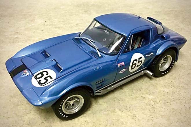 1/18 Exoto：1966 CORVETTE GRAND SPORT