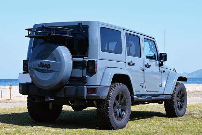 Jeep JK Wrangler Unlimited Altitude