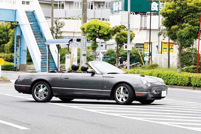 2003y FORD THUNDERBIRD