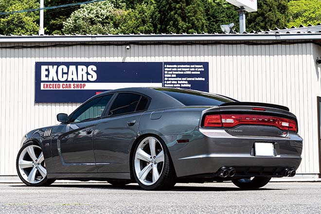 2009 DODGE CHALLENGER SRT8