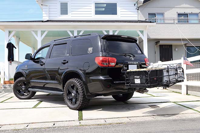 2011 TOYOTA SEQUOIA