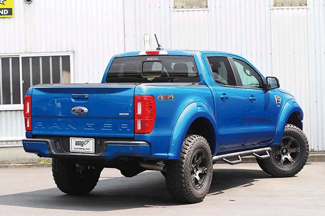 2019 FORD RANGER XLT SuperCrew 4x4 CUSTOM MODEL Produced by WINGAUTO