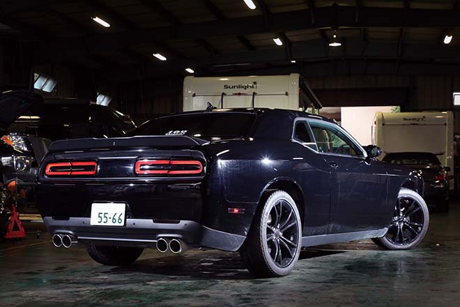 2016 Challenger SXT PLUS