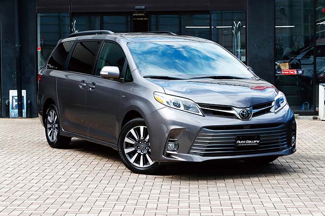 2018 TOYOTA SIENNA LIMITED