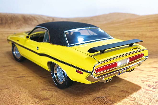 1/18 HIGHWAY 61 1970 DODGE CHALLENER R/T