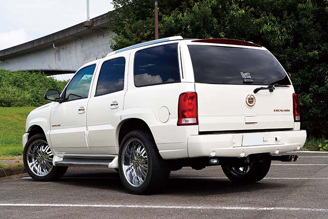 CADILLAC ESCALADE