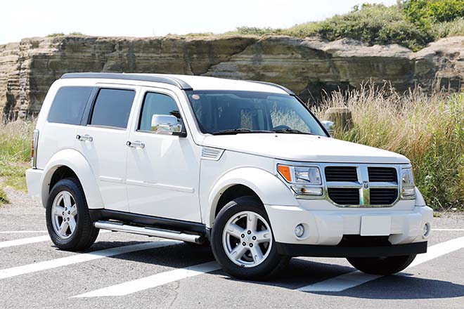 2007y DODGE NITRO