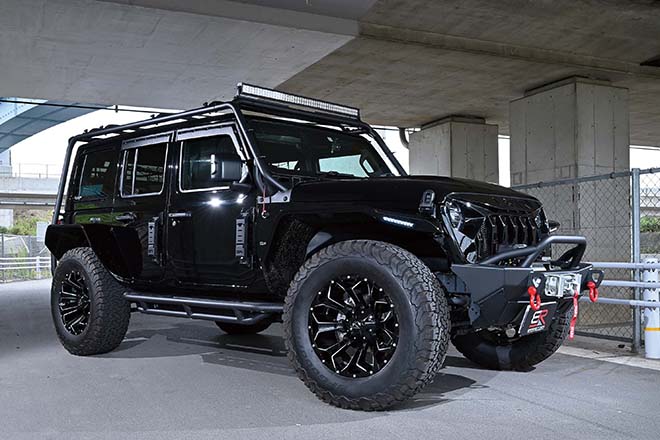 Jeep JL Wrangler Unlimited SAHARA